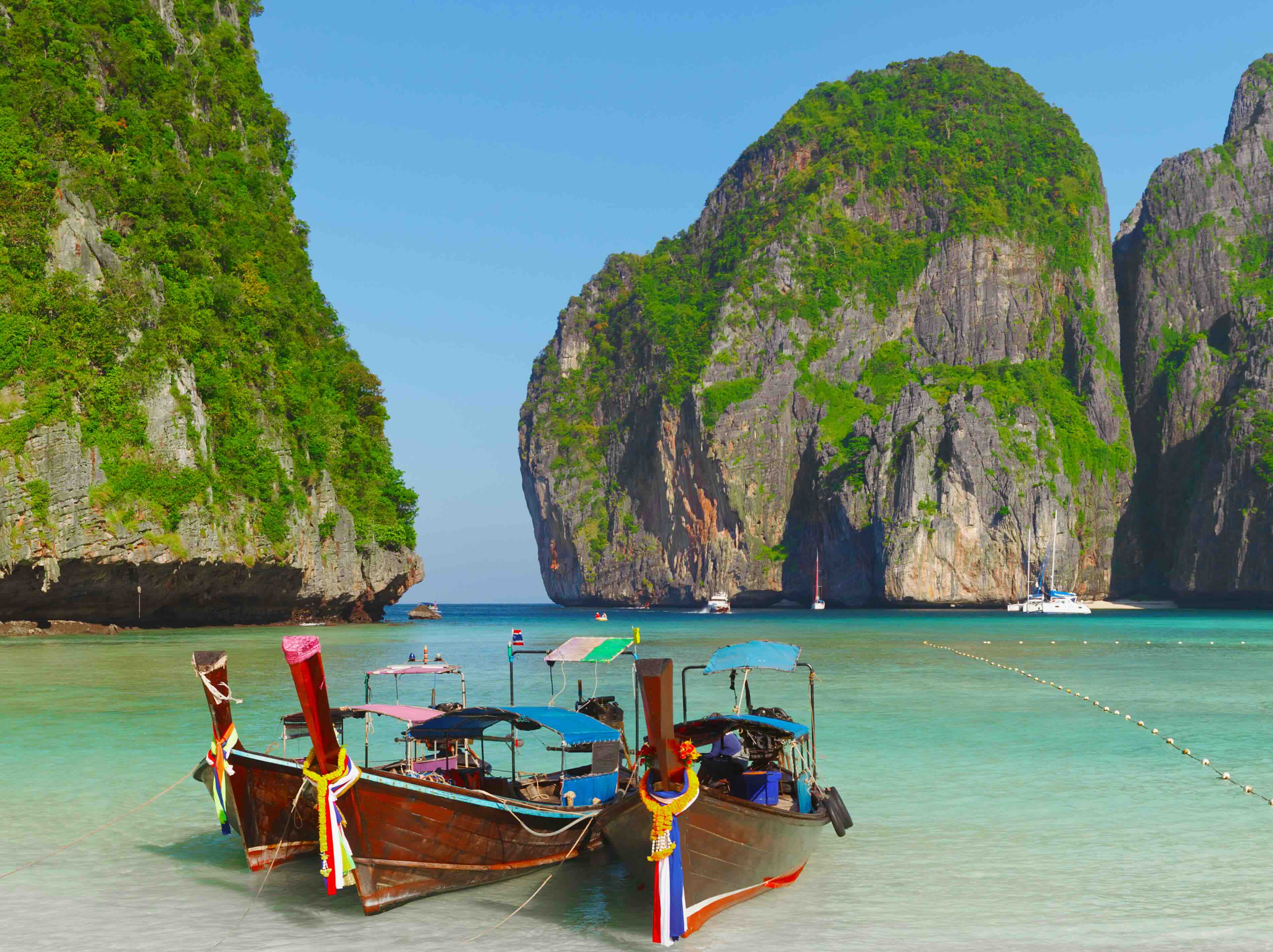Ferry - ภูเก็ต ไป เกาะพีพี