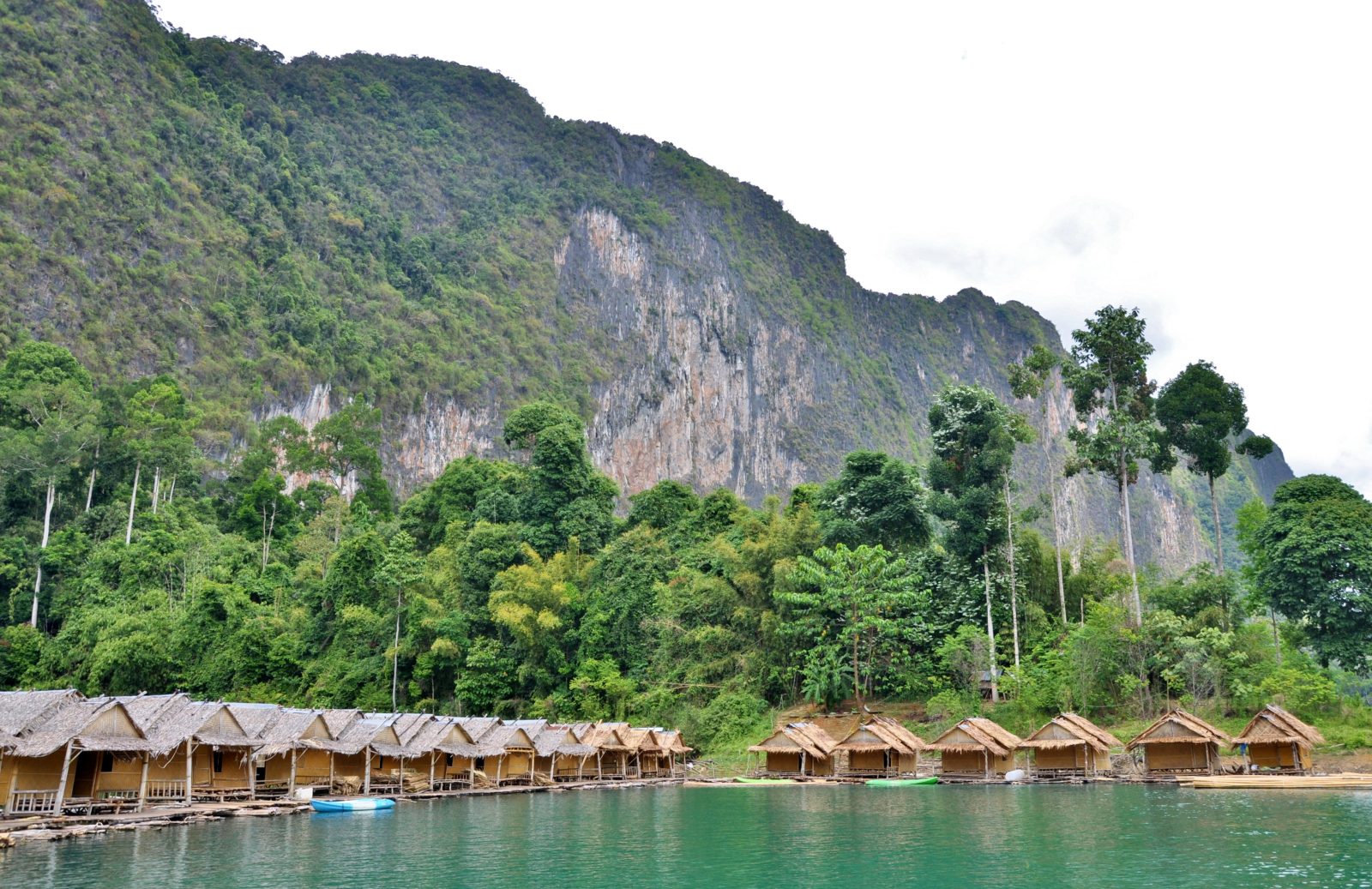 بحيرة تشيو لان، Khao Sok