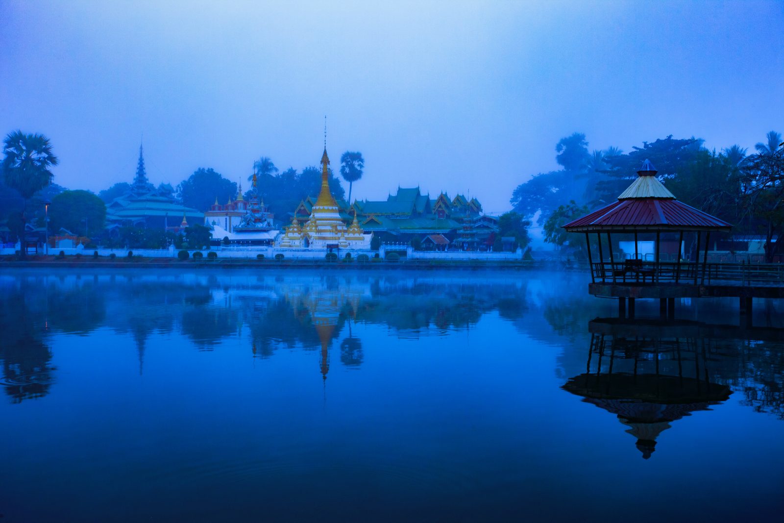 Wat Chong Kham و Wat Chong Klang، Mae Hong Son - Mae Hong Son